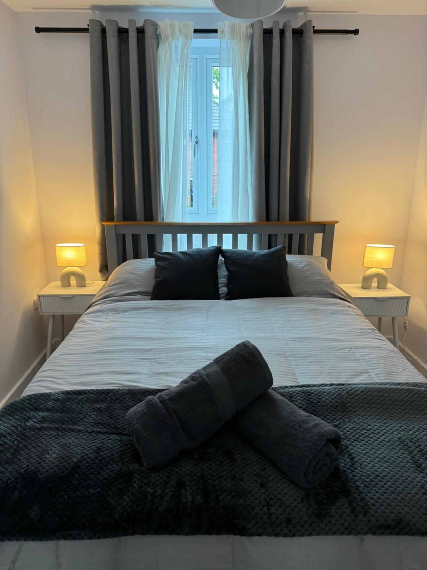 Apartament Brand New Flat 5 With Free Parking And Fast Wifi York Zewnętrze zdjęcie